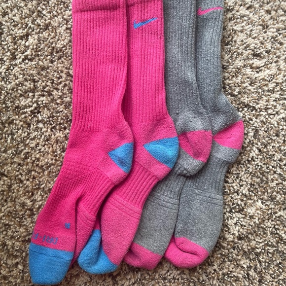 Nike crew socks